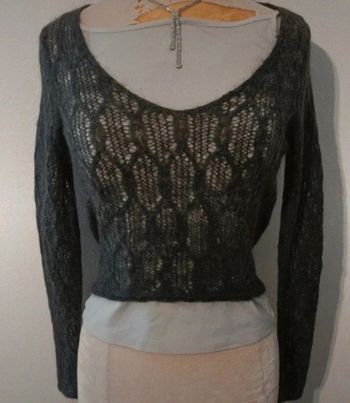 Superbe pull top crop ajouré