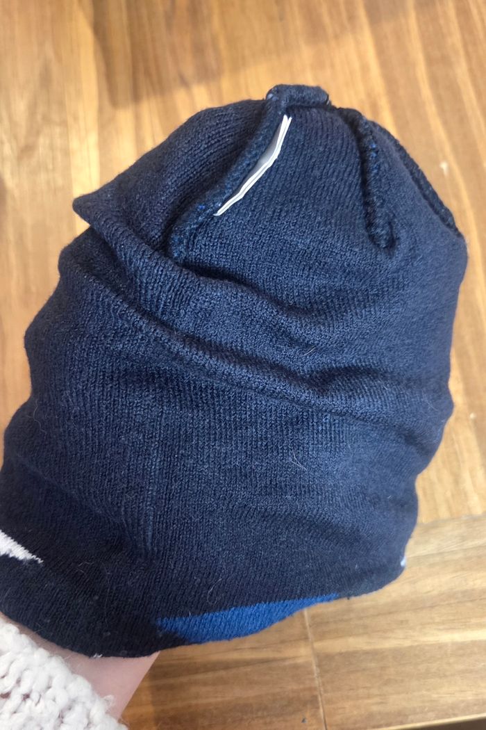 Bonnet Sun Valley bleu marine  – style montagne chic – excellent état – mixte - photo numéro 6