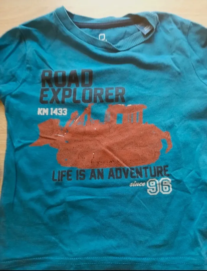 Tee-shirt manches longues okaidi taille 2ans - photo numéro 3