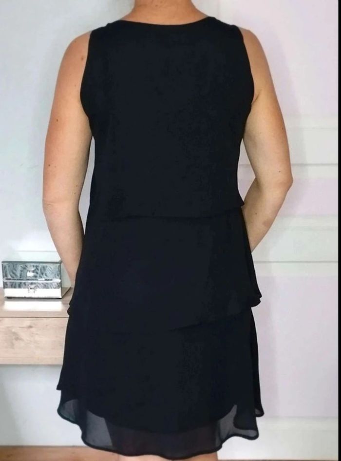 Robe  volantée noire -  Promod vintage  80's  - T40 =  36  actuel  - Comme Neuve - photo numéro 3
