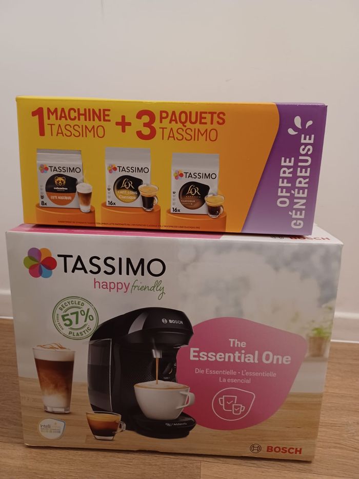 Cafétière BOSCH Tassimo Happy Noir Neuve + 3 paquets de TASSIMO neufs