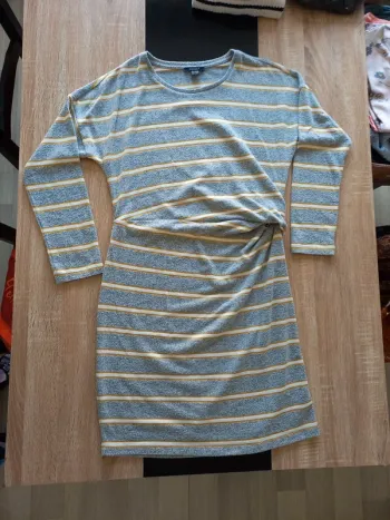Robe en laine T.46