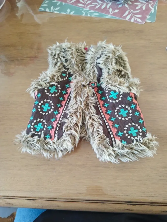 Veste sans manches 2 ans
