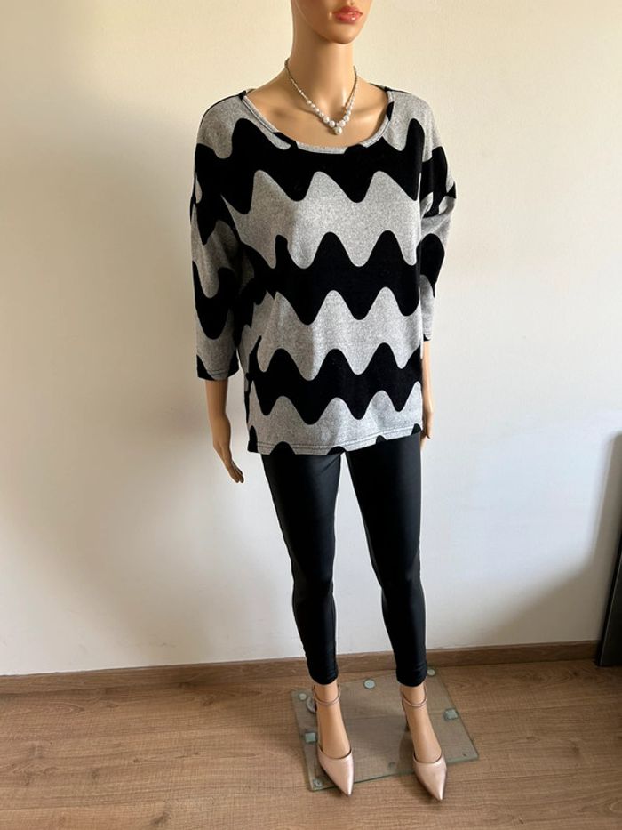 Pull léger gris et noir Only taille S excellent état - photo numéro 4