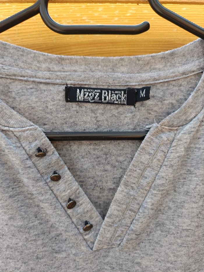 T-shirt manches longues taille M - photo numéro 4