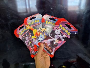 Lot de 4 Boosters Pokémon – EV10 Rivalités Destinées