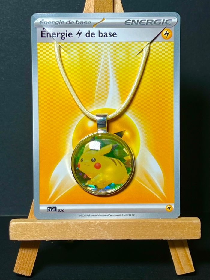 Pendentif Pokémon Pikachu