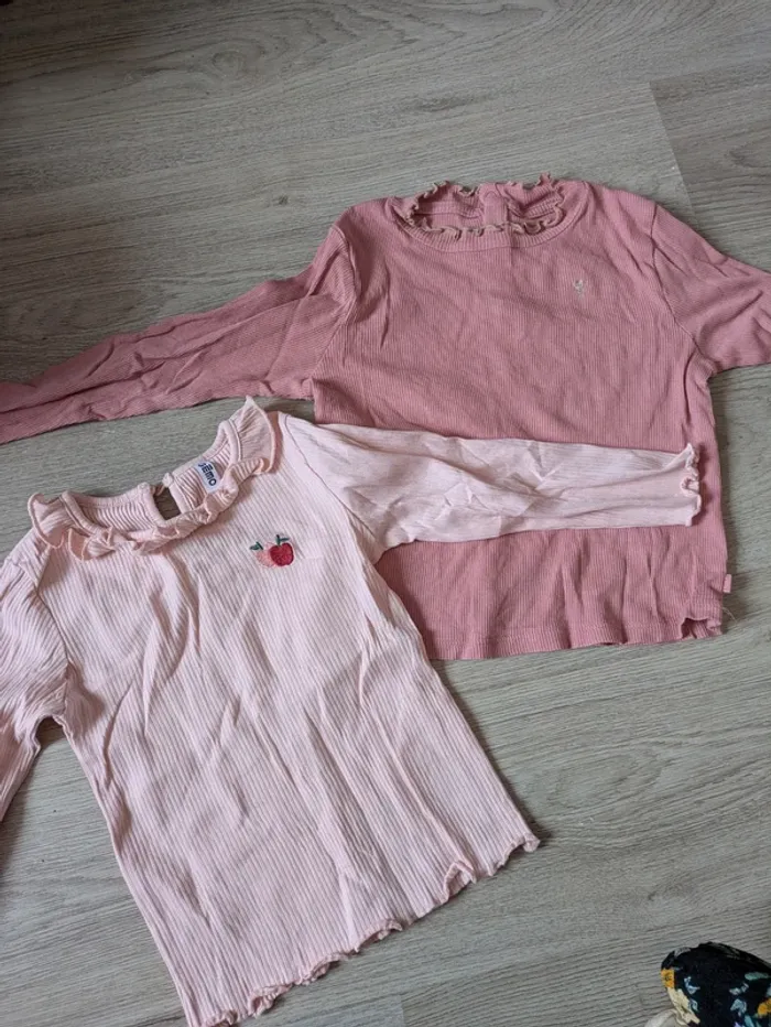 2 tee shirt 24 mois