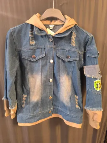 304596 veste en jean bleu avec capuche 14 ans "united states of america"