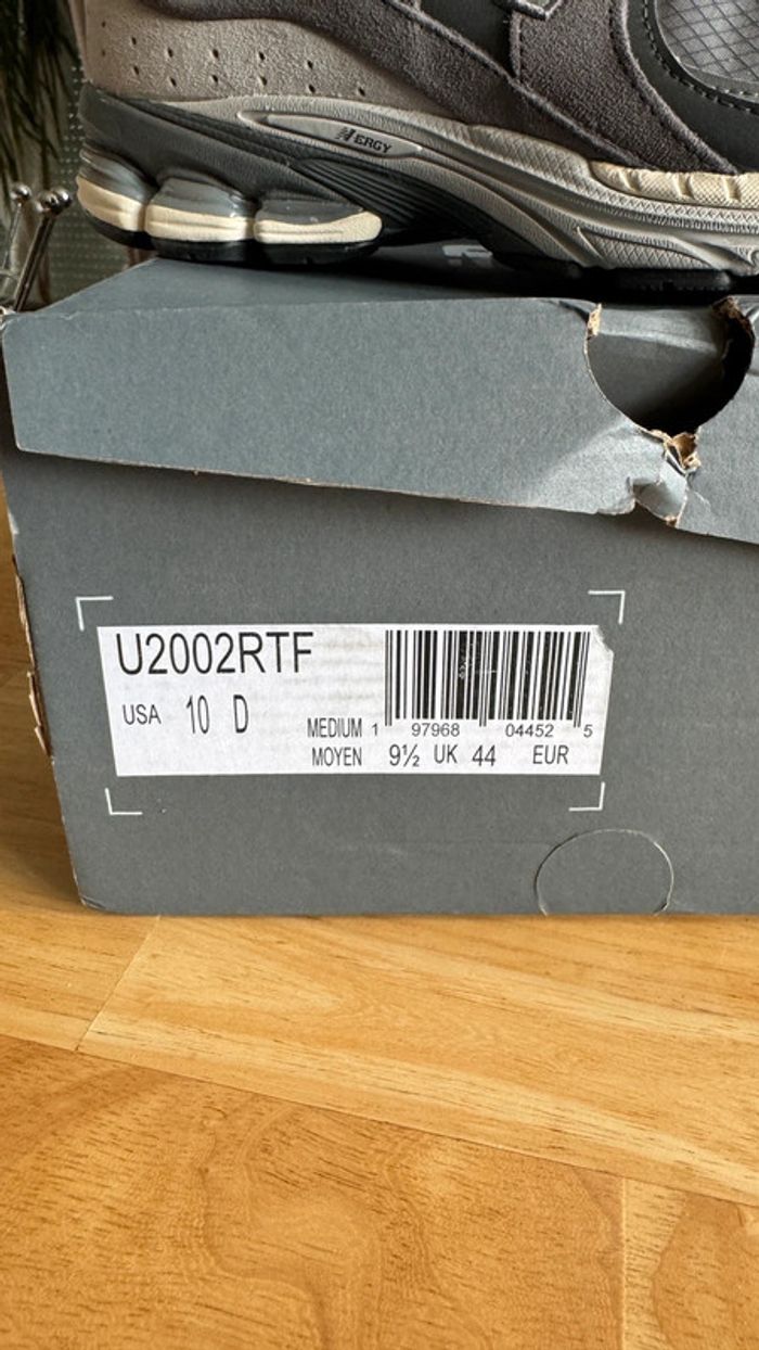 New balance 2002 Grise taille 44 - photo numéro 9