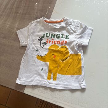 Tee shirt taille 3 mois