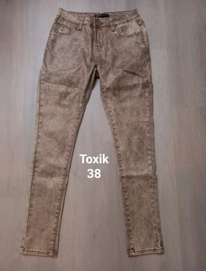 Pantalon  bruin dorée Toxik taille 38