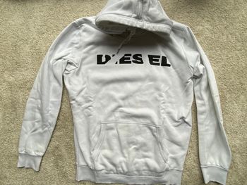 Pull sweat à capuche Diesel 🌻
