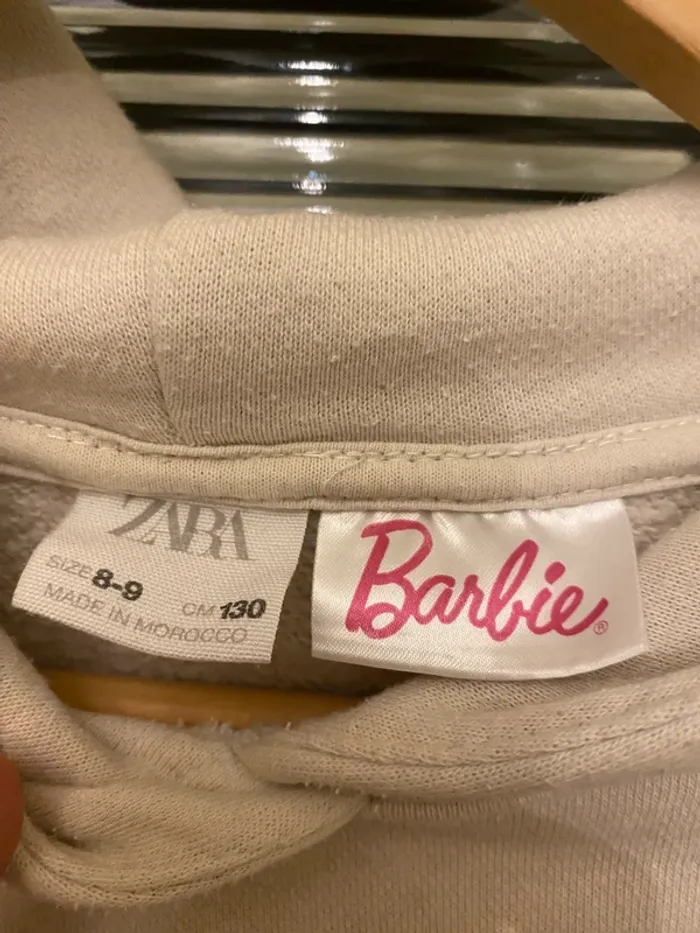 Robe sweat a capuche Barbie Zara 8-9 ans - photo numéro 3