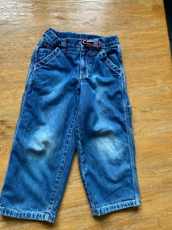 Jean avec doublure en flanelle rouge à carreaux taille 4 ans