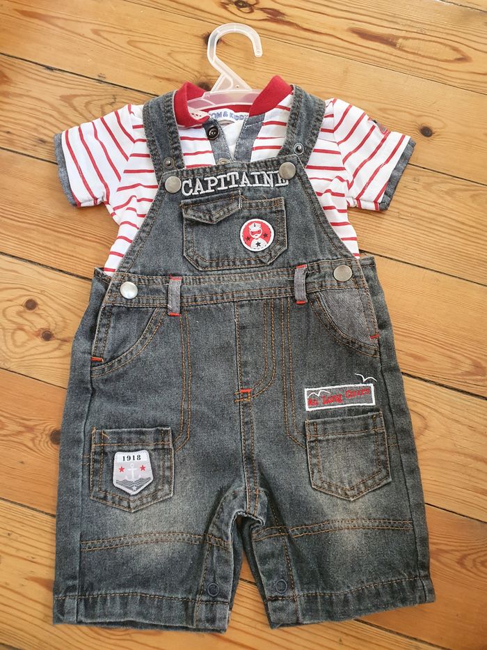 Ensemble T-shirt + salopette 3 mois