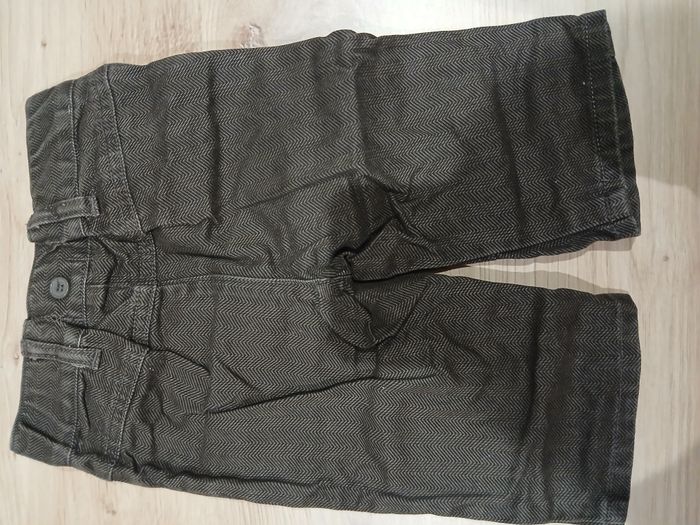 Pantalon 6 mois - photo numéro 2