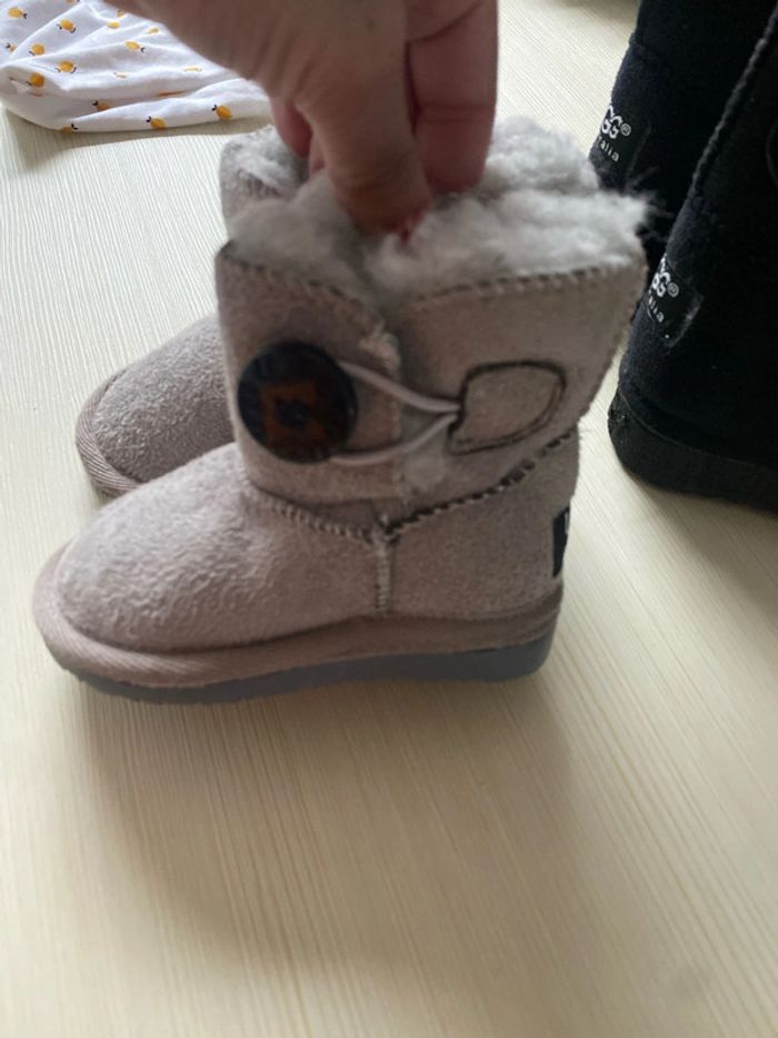 Chaussures bébé deux paires - photo numéro 3