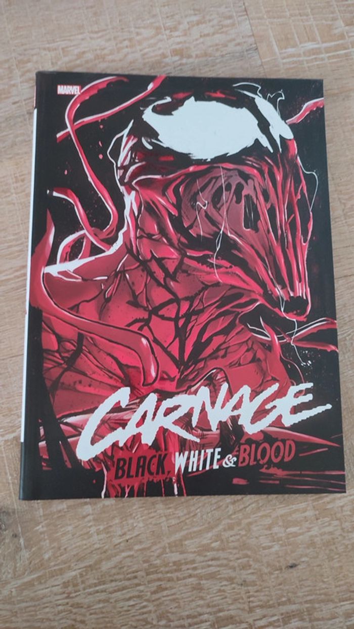 Marvel carnage black white and blood