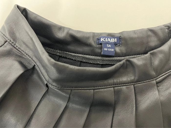 Jupe noir Kiabi 5ans - photo numéro 2