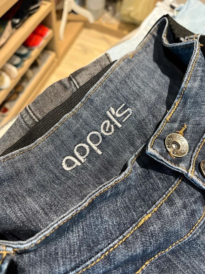 Jeans avec ceinture - photo numéro 5