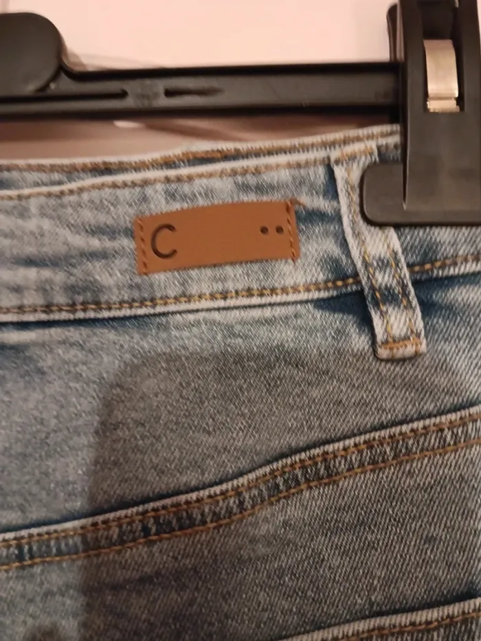 Jupe en jean bleu clair camaïeu taille 38 neuve avec étiquette - photo numéro 4