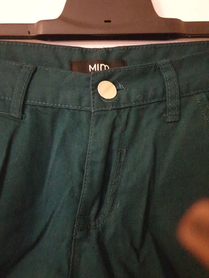 Short emeraude - photo numéro 3