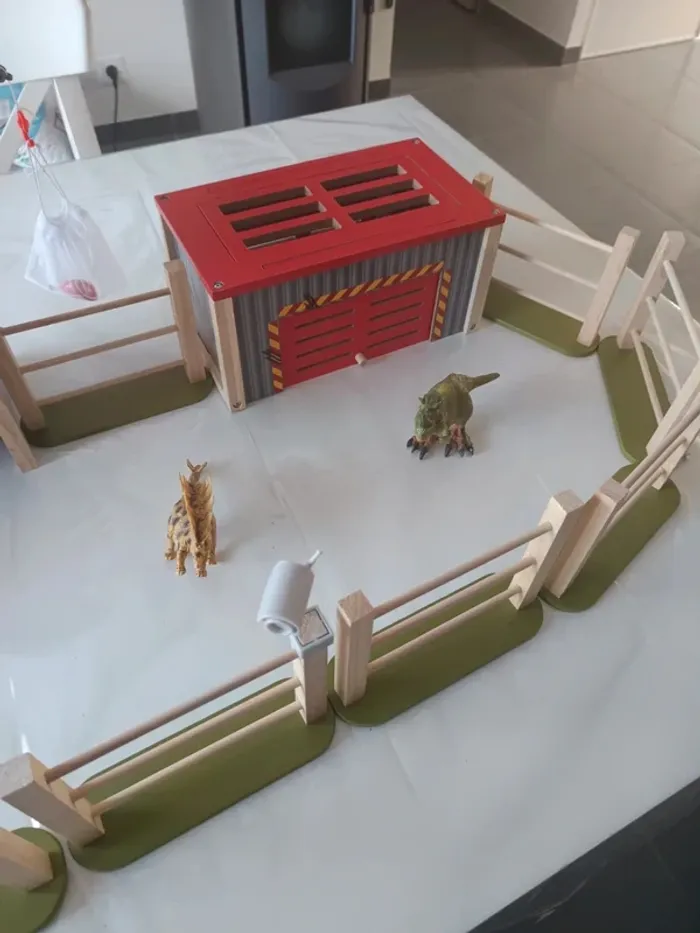 Enclos dinosaure Playtive - photo numéro 4