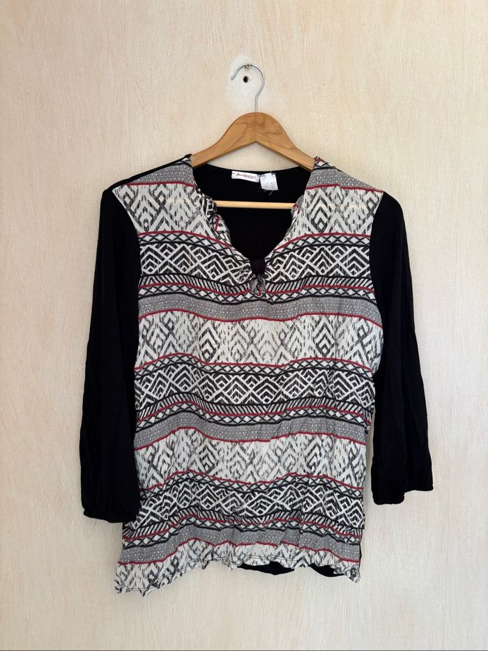Blouse à motifs - photo numéro 5