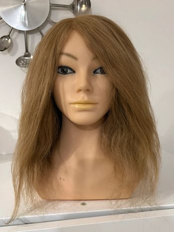 Tête à coiffer academy