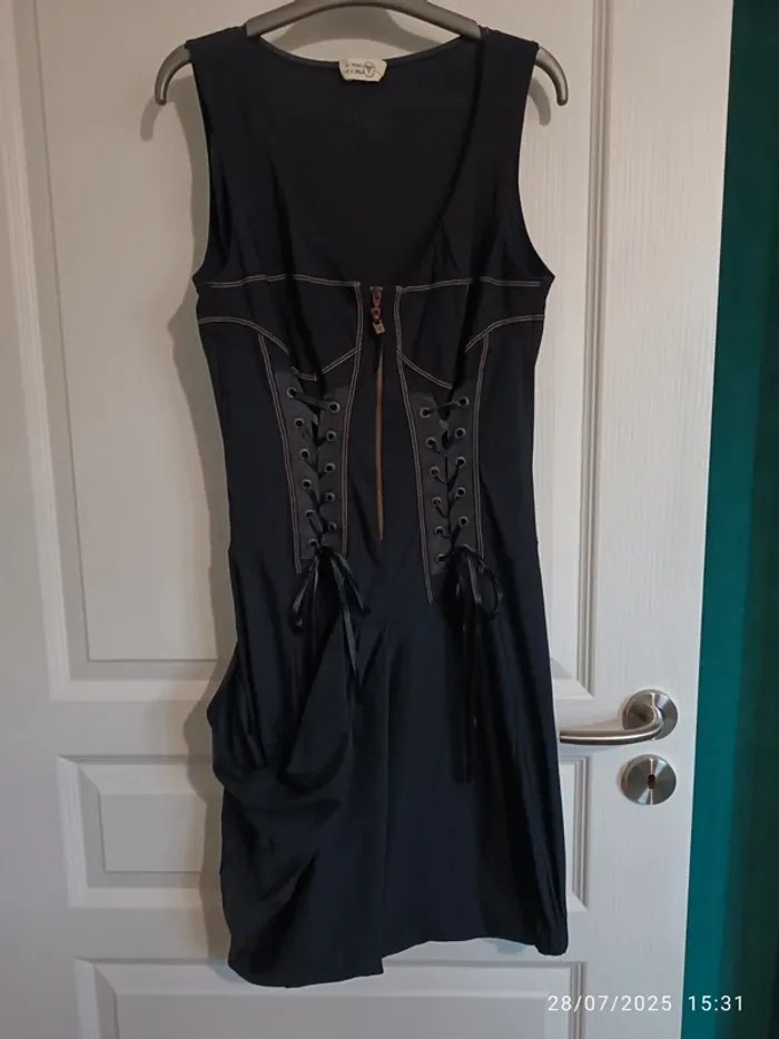 Ensemble Robe, tee shirt et legging La Mode est à Vous