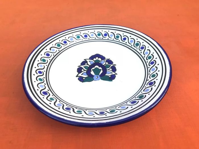 6 assiettes à dessert Faïence décor oriental - photo numéro 6