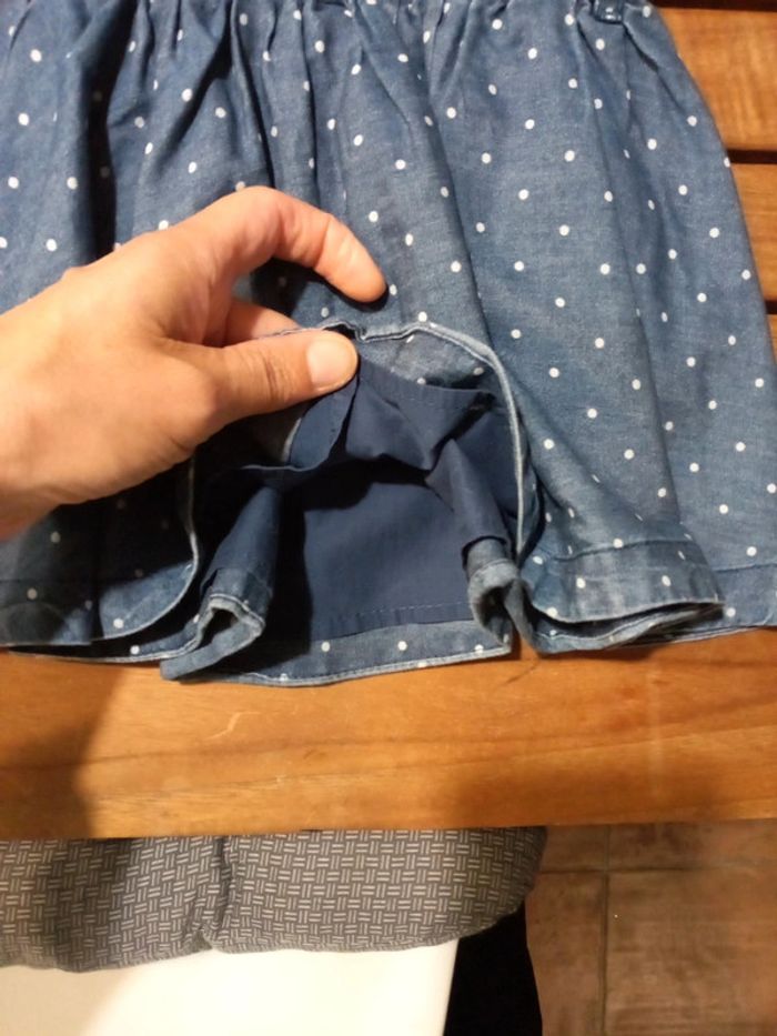 Jupe en jean T 3 ans 98 cm - photo numéro 3