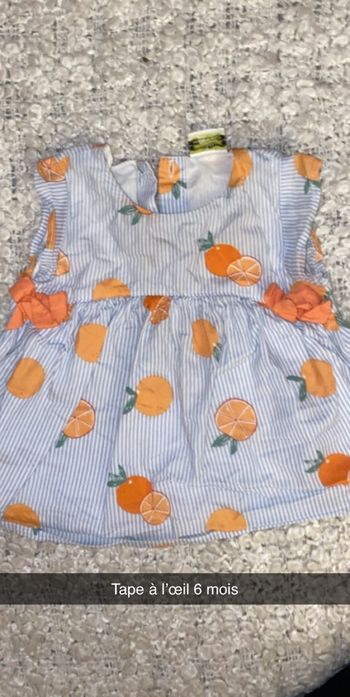 Robe tape à l’œil