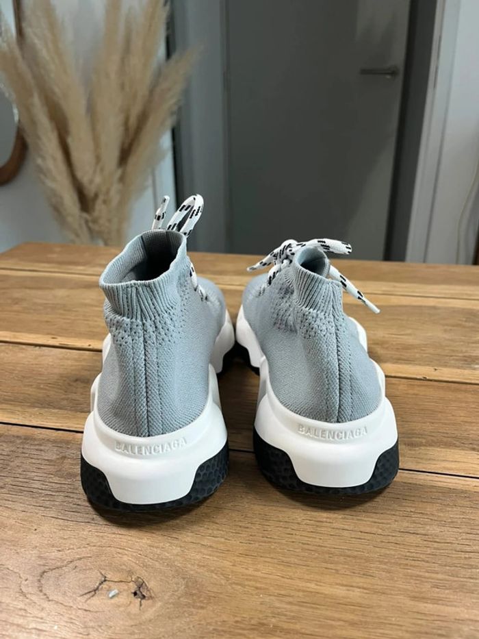 Balenciaga Speed Lace Up Trainer 'Grey' - photo numéro 2