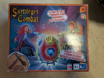 Jeux de société  sortilèges combat 
