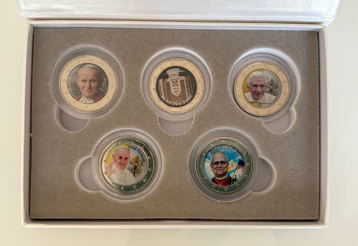 Coffret Spécial Pape – Collection de 5 x 2€ en couleur – Édition exclusive - photo numéro 4