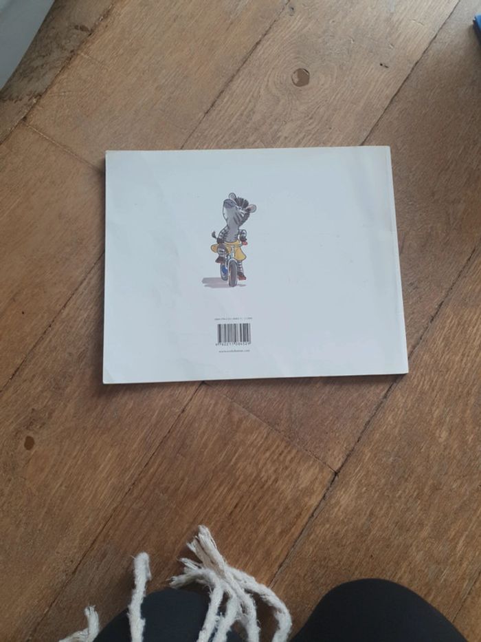 Livre zou à velo - photo numéro 2