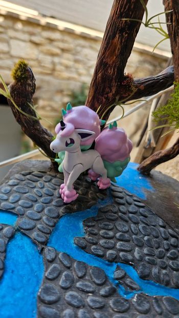 Super figurine Pokemon Nintendo ponyta de galar