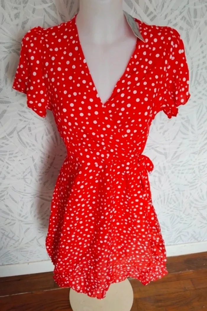 Jolie robe à pois d'été femme neuve taille 36 38 S M - photo numéro 2