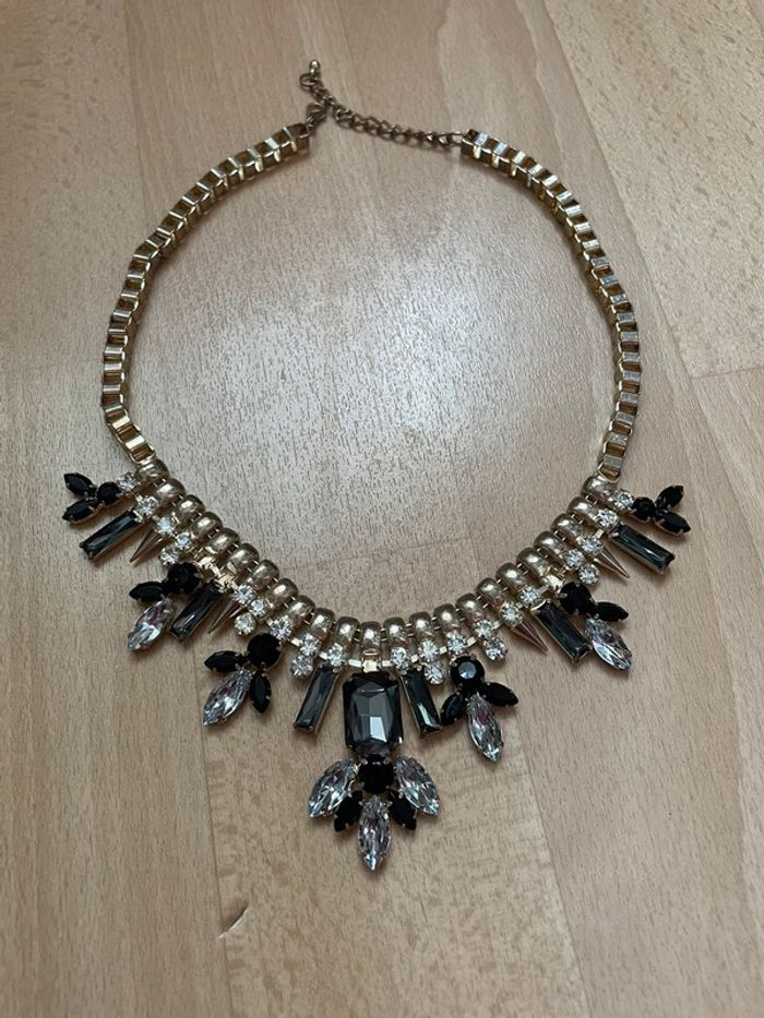 Collier à strass