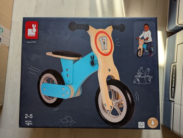Draisienne janod bleu en bois neuf