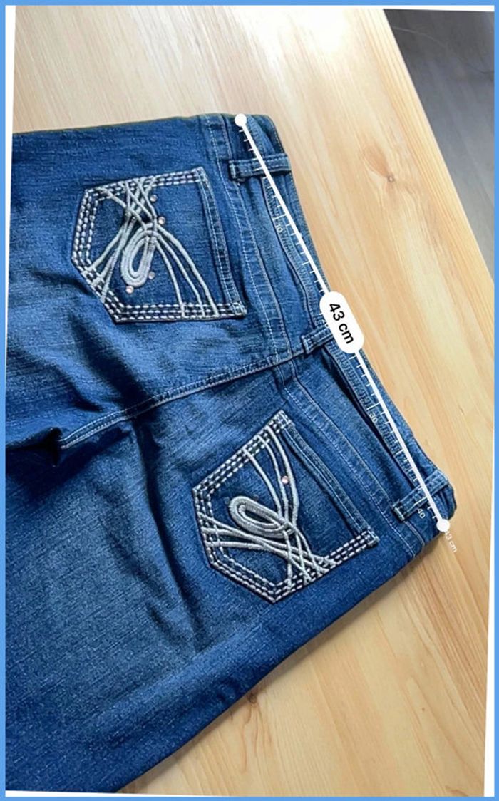 Short en jean vintage Femme Bleu marine brodé strass – Taille M/L L - photo numéro 5