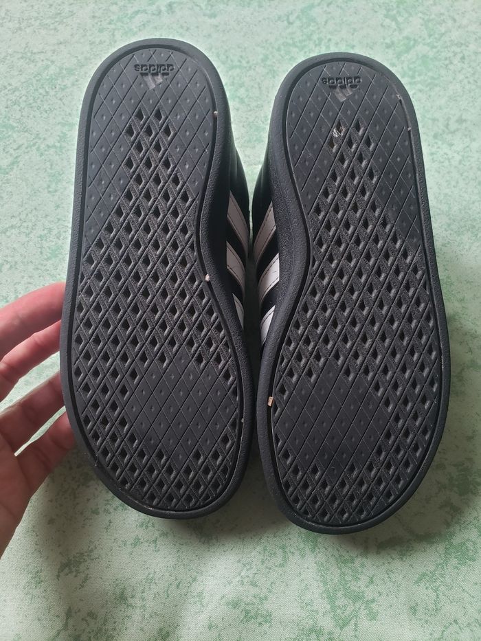Basket adidas garçon p.31 - photo numéro 7