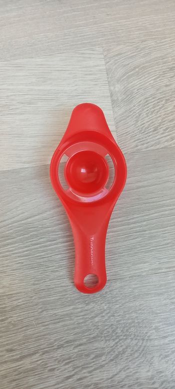 TUPPERWARE Séparateur de  Blanc et jaune d'œuf
