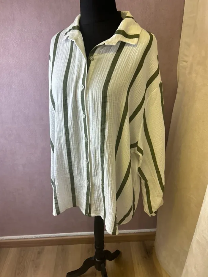 chemise femme gaz de coton kaki et blanc neuf taille 48 taille 50 top blouse femme - photo numéro 2