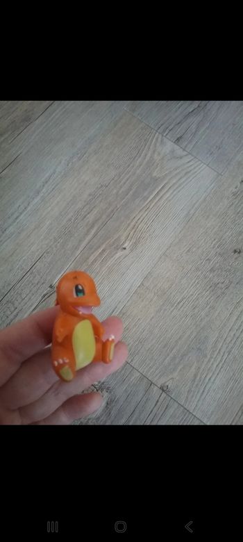 Figurine Pokemon Salameche