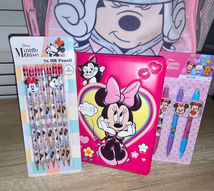 Lot Sac a roulettes Minnie + accessoires - photo numéro 6