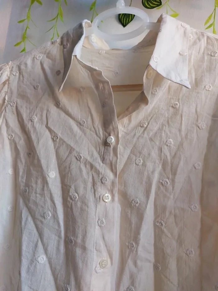 Chemise MNG – M – Crème – État : Excellent - photo numéro 2