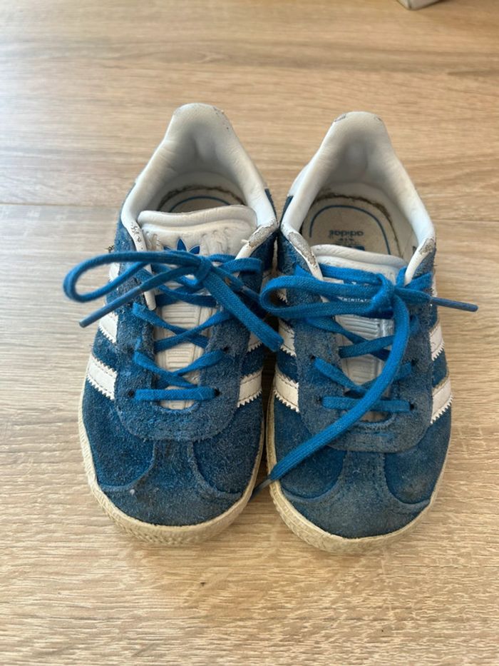 Adidas gazelle bleue
